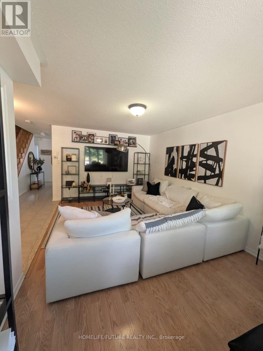 301 Davos Road, Vaughan, Ontario  L4H 0M7 - Photo 4 - N13506422