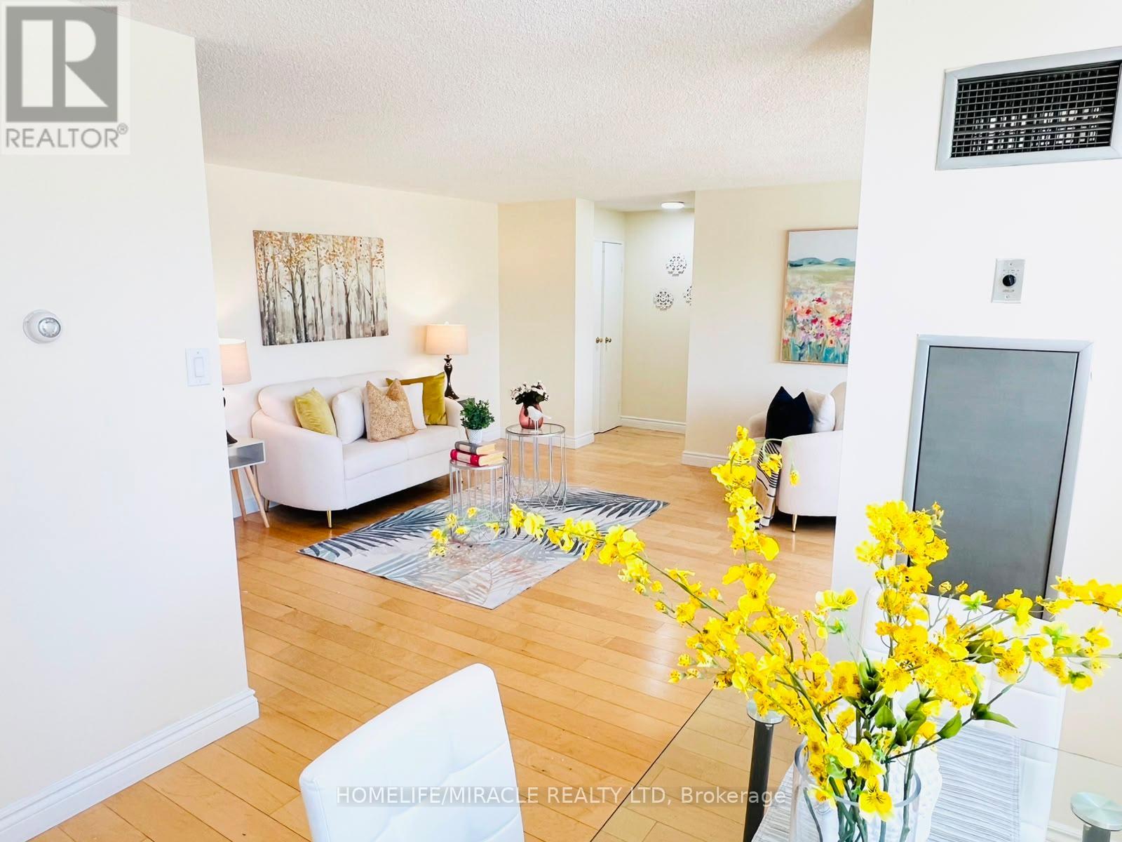 202 - 3700 Kaneff Crescent N, Mississauga, Ontario  L5A 4B8 - Photo 9 - W13506160