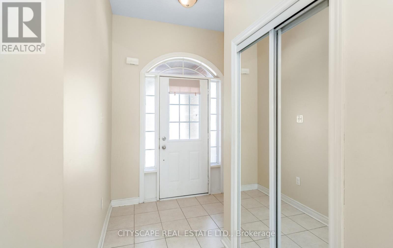 4704 Centretown Way, Mississauga, Ontario  L5R 0C9 - Photo 11 - W13506208