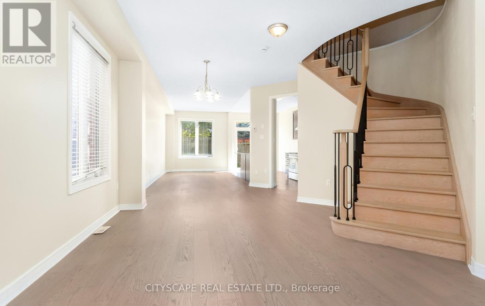 4704 Centretown Way, Mississauga, Ontario  L5R 0C9 - Photo 12 - W13506208