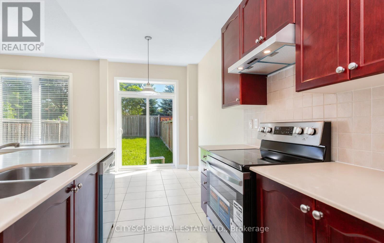 4704 Centretown Way, Mississauga, Ontario  L5R 0C9 - Photo 17 - W13506208