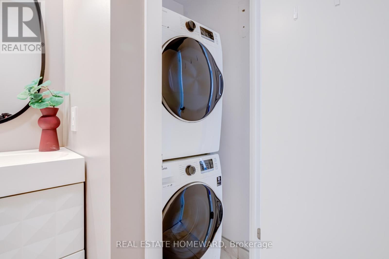 527 - 38 Howard Park Avenue, Toronto, Ontario  M6R 0A7 - Photo 13 - W13506370