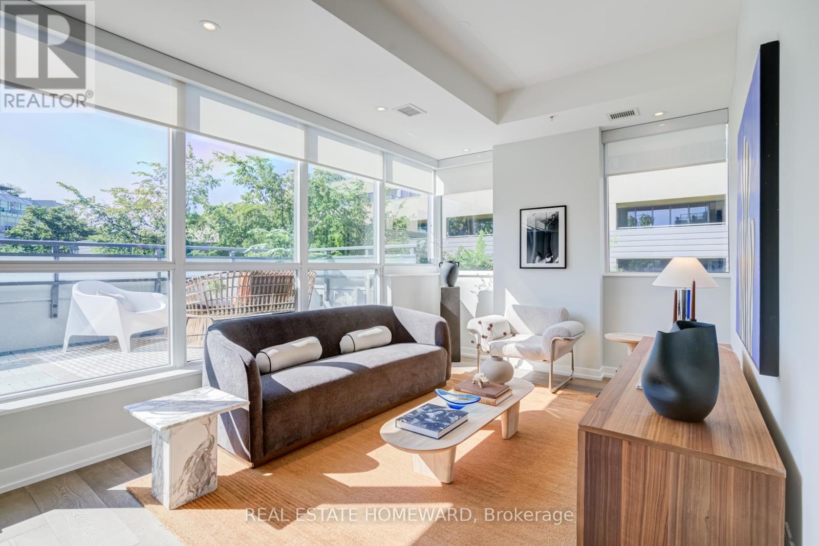 527 - 38 Howard Park Avenue, Toronto, Ontario  M6R 0A7 - Photo 4 - W13506370