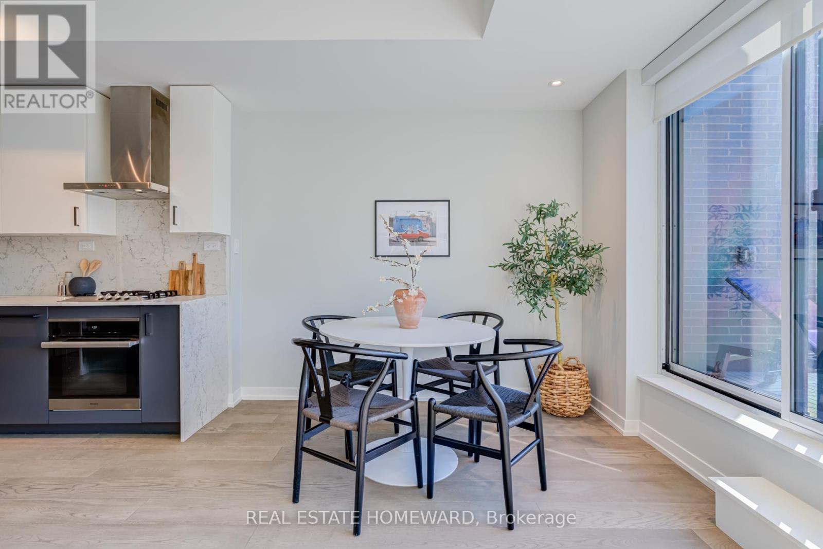 527 - 38 Howard Park Avenue, Toronto, Ontario  M6R 0A7 - Photo 8 - W13506370