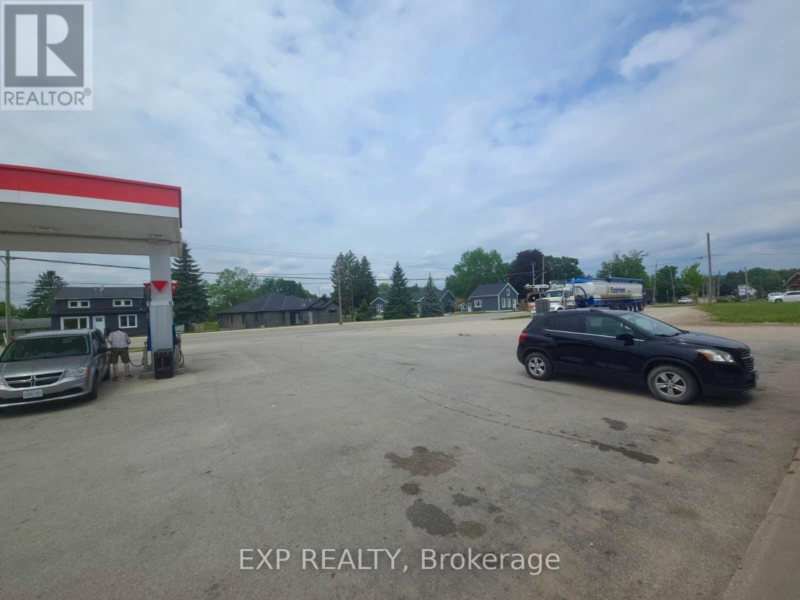581 Garafraxa Street S, West Grey, Ontario  N0G 1R0 - Photo 26 - X13506356