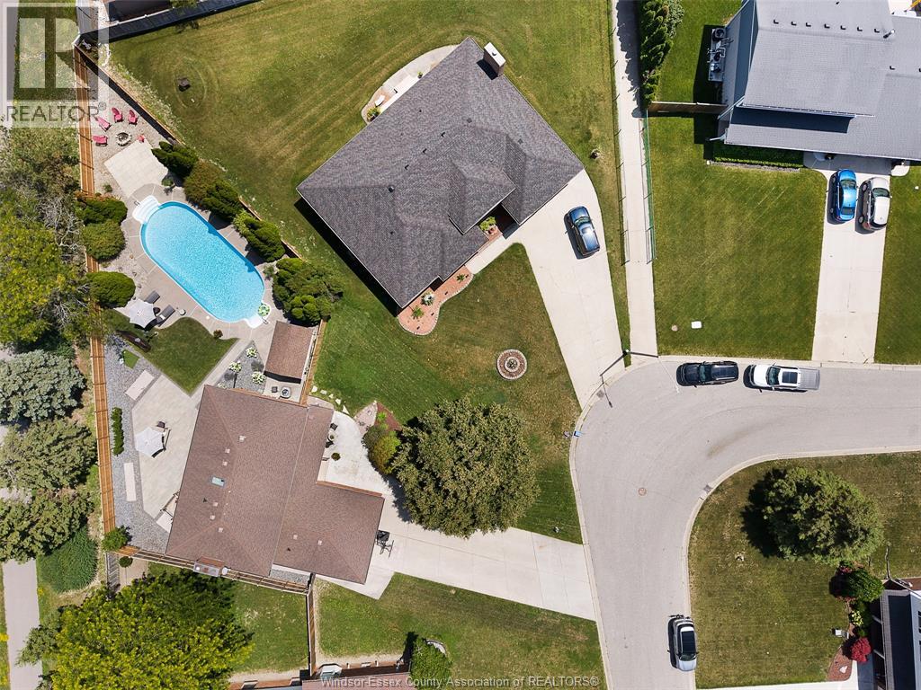 657 Dresden Place, Tecumseh, Ontario  N8N 4B7 - Photo 49 - 26015600