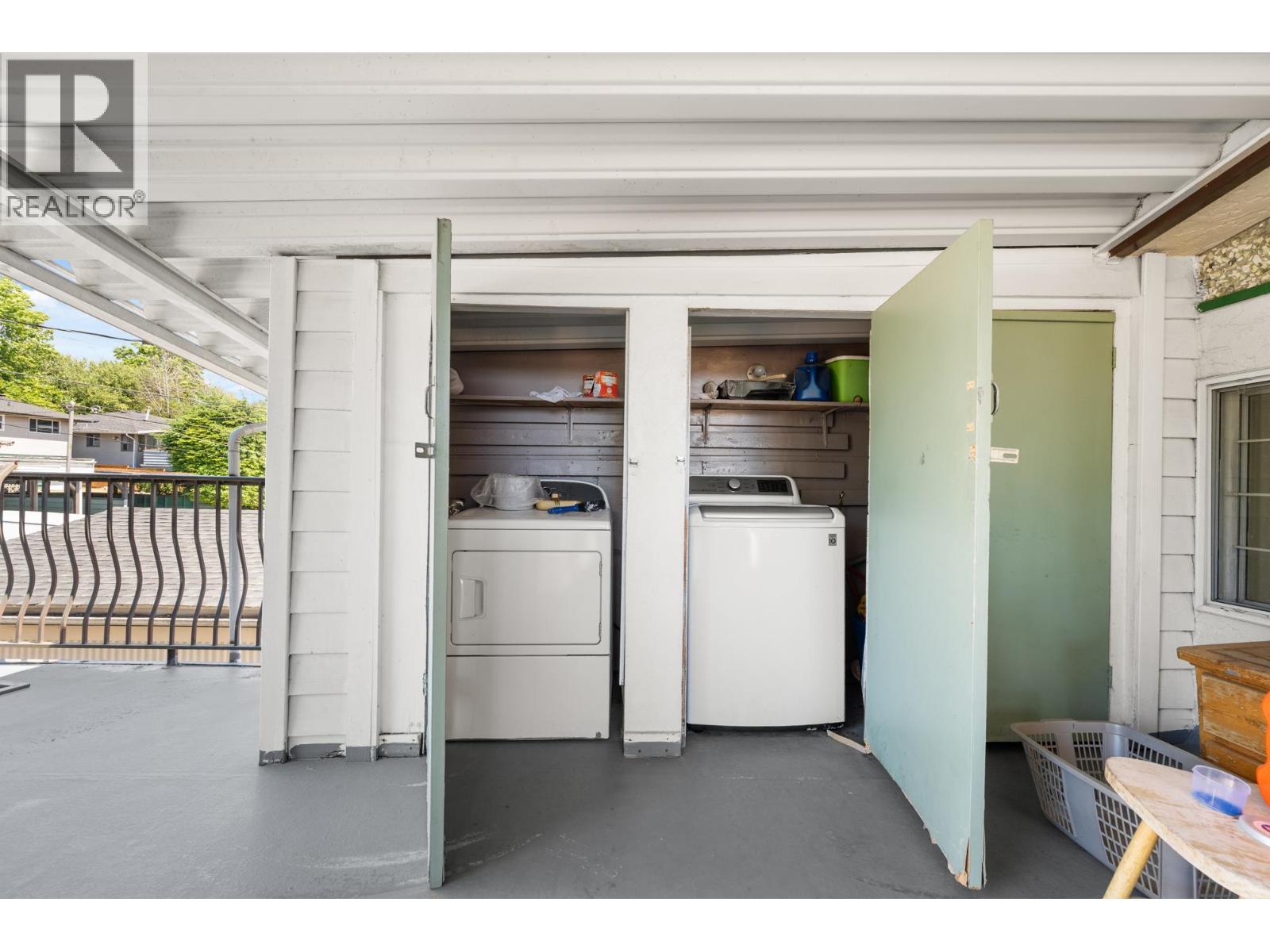 Listing image 14