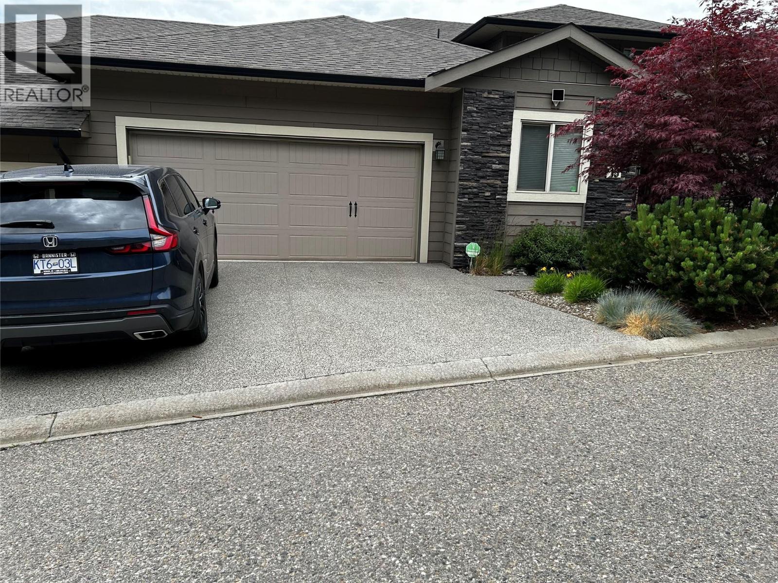 1040 Mt Revelstoke Place Unit# 15