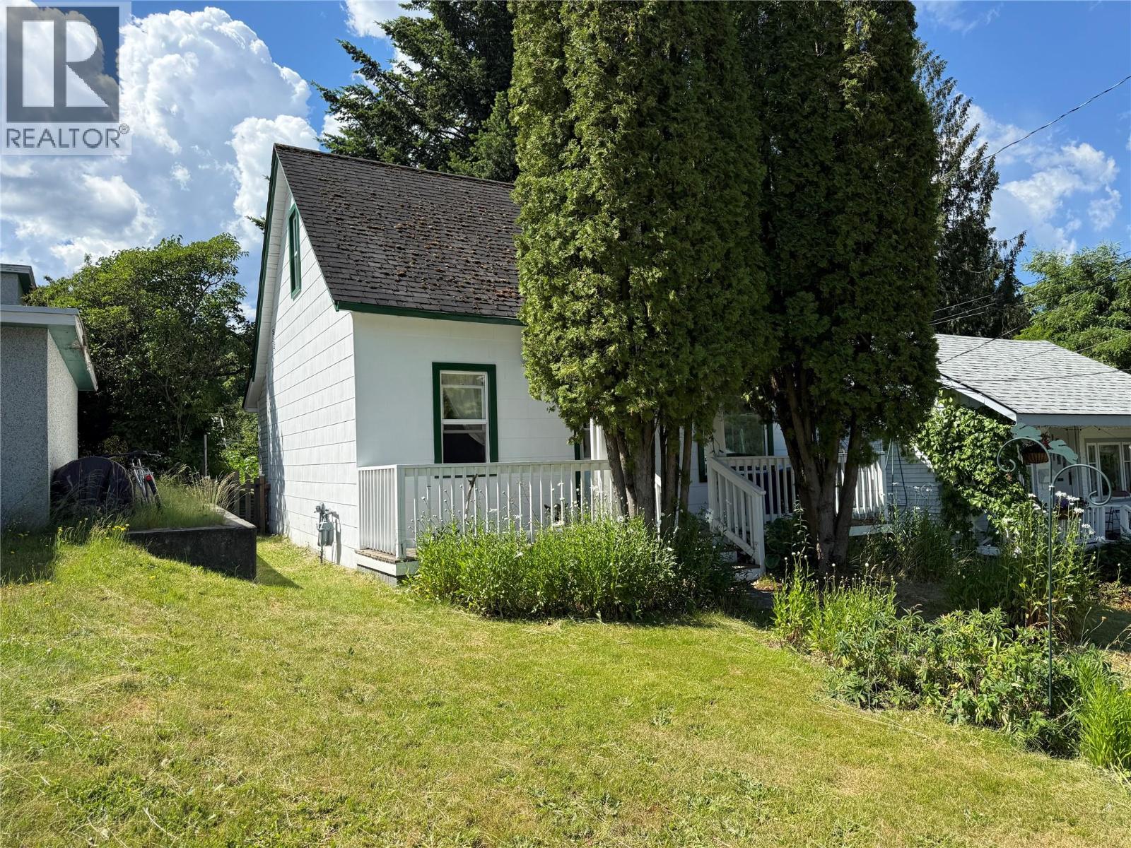 812 Kokanee Avenue, Nelson, British Columbia V1L 3P6 - Photo 2 - 10393259
