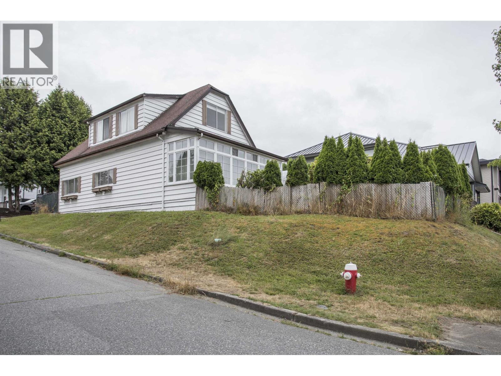 12393 Gray Street, Maple Ridge, British Columbia  V2X 5V1 - Photo 3 - R3141394