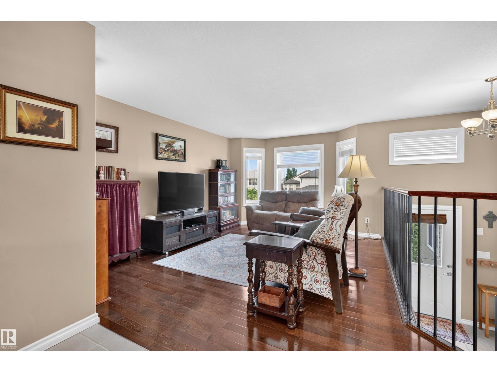 210 23 St, Cold Lake, Alberta  T9M 0A8 - Photo 3 - E4496415
