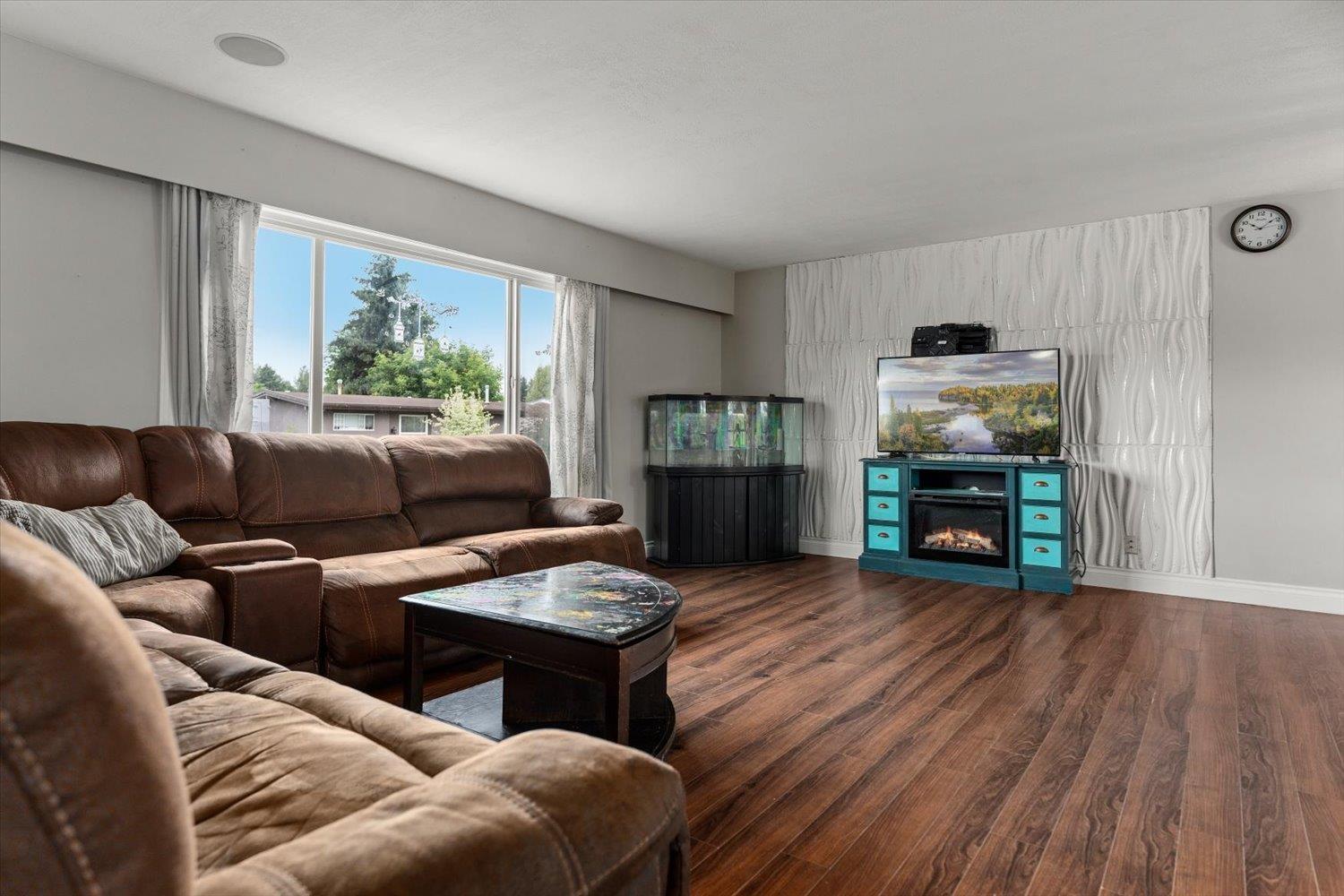 45305 Paisley Avenue, Chilliwack Proper West, Chilliwack, British Columbia  V2P 7B4 - Photo 5 - R3126518
