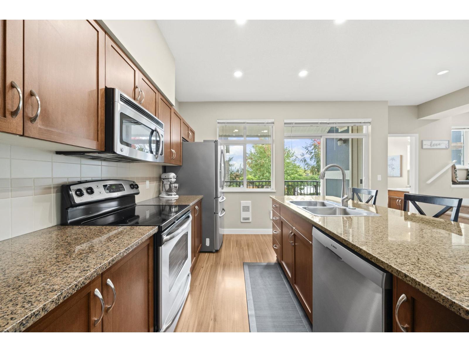 20 6036 164 Street, Surrey, British Columbia  V3S 3Y5 - Photo 3 - R3141243