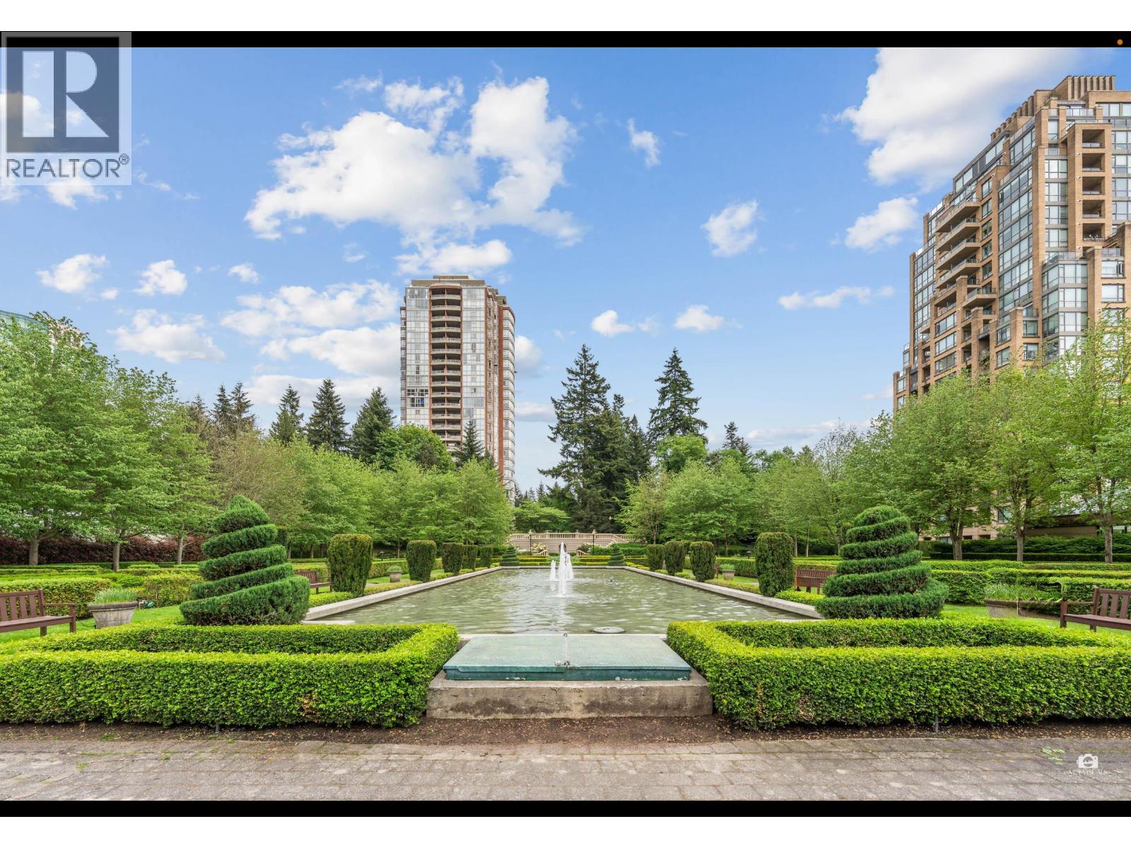 706 6833 STATION HILL DRIVE, Burnaby, British Columbia