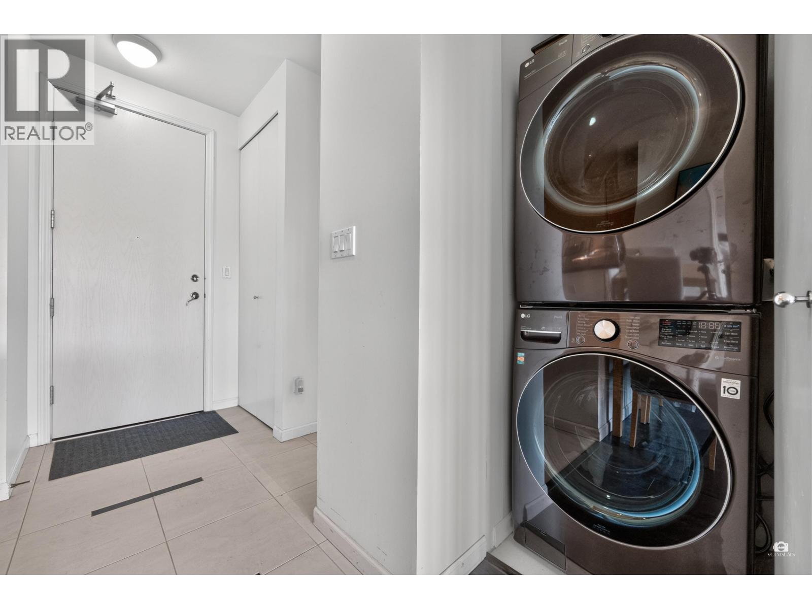 706 6833 Station Hill Drive, Burnaby, British Columbia  V3N 5E1 - Photo 12 - R3141097