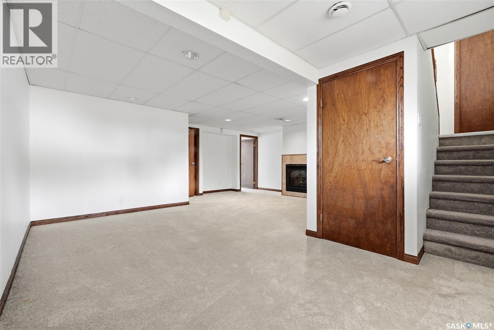3151 Jenkins Drive E, Regina, Saskatchewan  S4N 6X4 - Photo 18 - SK041137