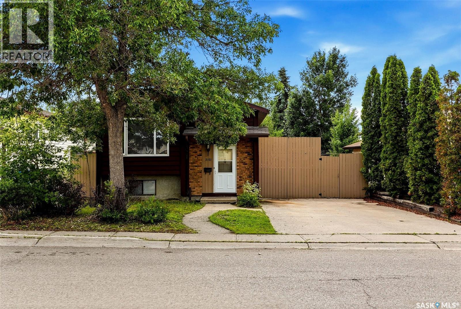 3151 Jenkins Drive E, Regina, Saskatchewan  S4N 6X4 - Photo 27 - SK041137