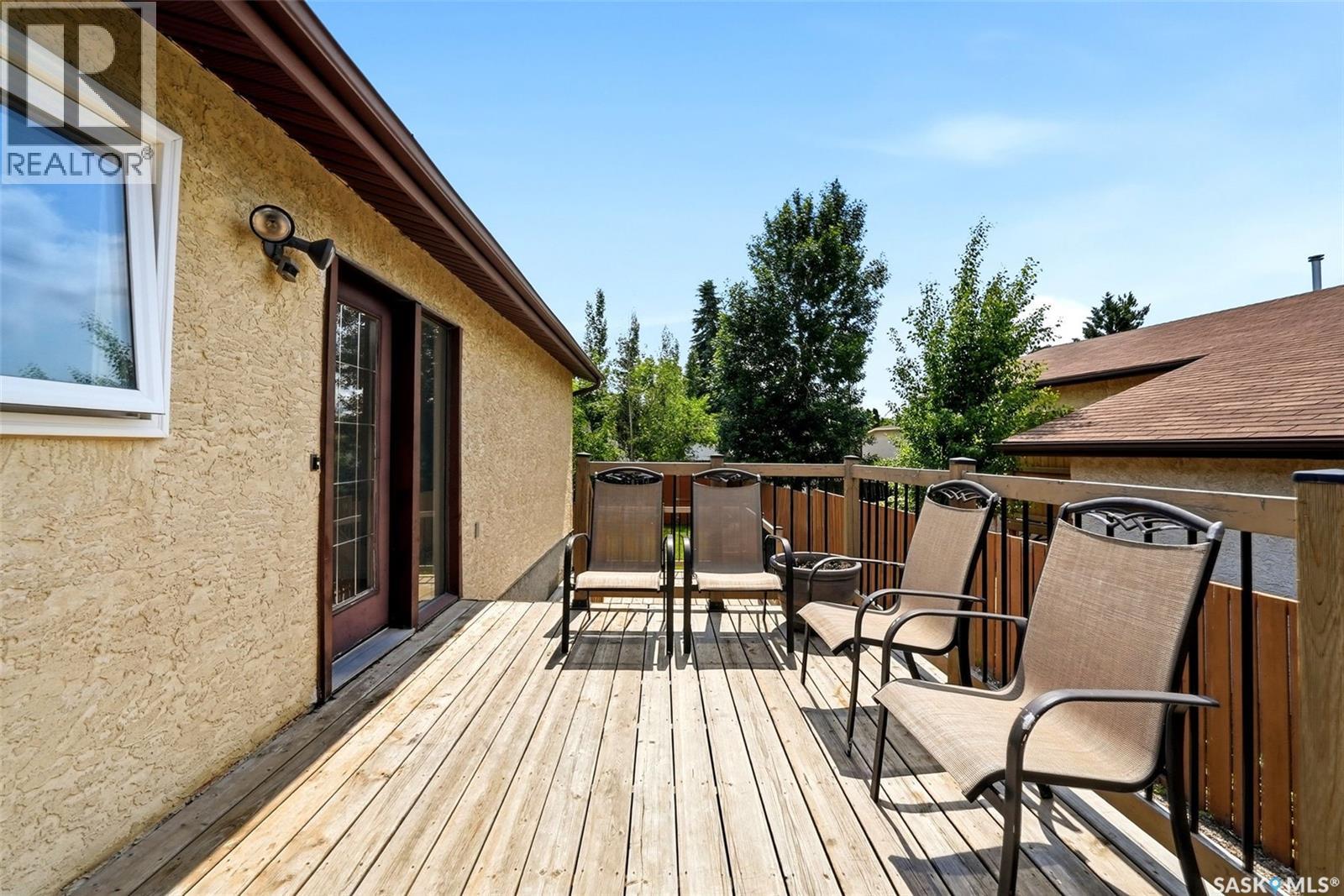 3151 Jenkins Drive E, Regina, Saskatchewan  S4N 6X4 - Photo 31 - SK041137