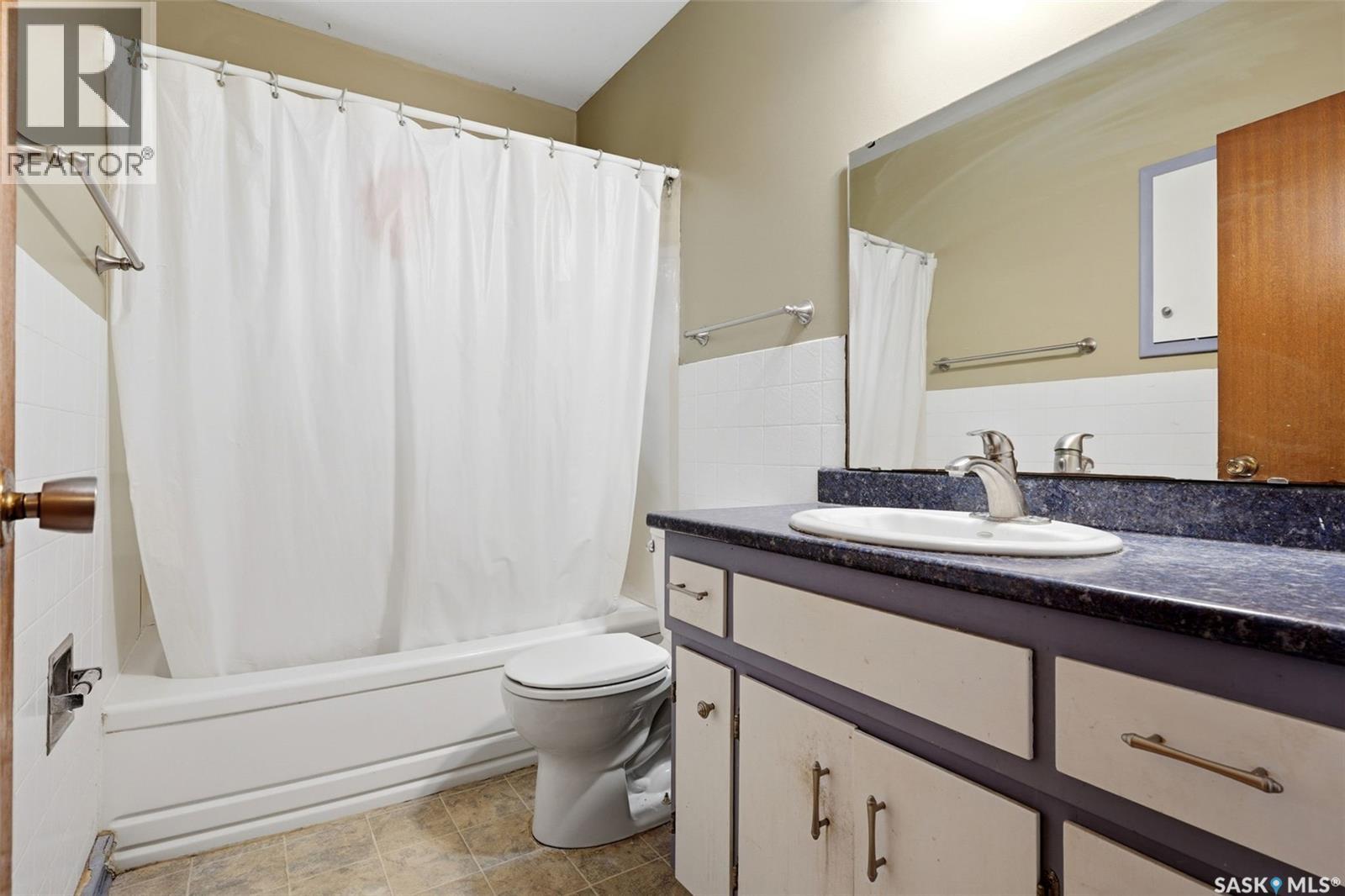 24 Davidson Crescent, Regina, Saskatchewan S4S 4S9 - Photo 18 - SK041136