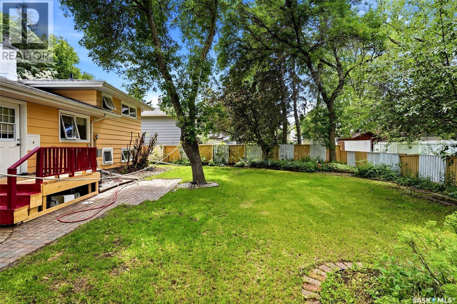 24 Davidson Crescent, Regina, Saskatchewan S4S 4S9 - Photo 45 - SK041136