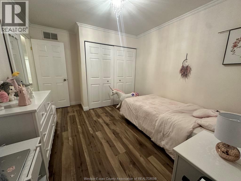 7929 Hawthorne Drive, Windsor, Ontario  N8R 2J9 - Photo 24 - 26015676