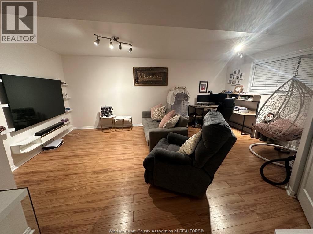 7929 Hawthorne Drive, Windsor, Ontario  N8R 2J9 - Photo 39 - 26015676