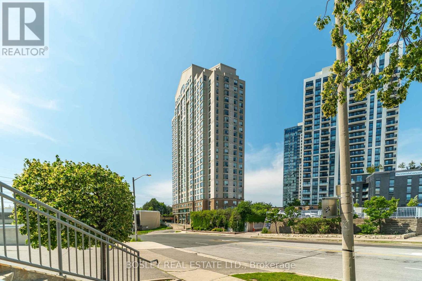 2202 - 101 Subway Crescent, Toronto, Ontario  M9B 6K4 - Photo 1 - W13506478
