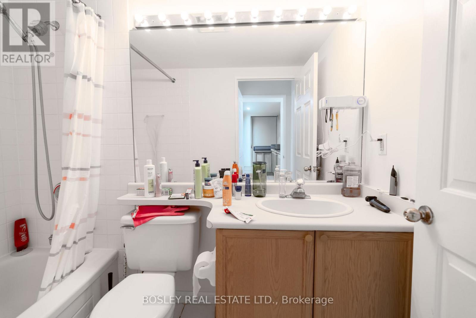 2202 - 101 Subway Crescent, Toronto, Ontario  M9B 6K4 - Photo 7 - W13506478