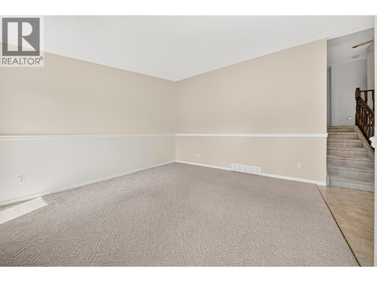 1217 Hickory Crescent, Sparwood, British Columbia  V0B 2G2 - Photo 10 - 10389653