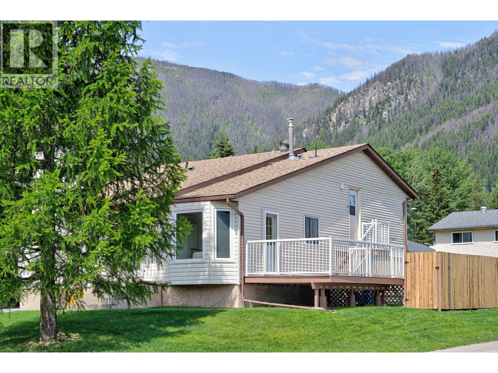 1217 Hickory Crescent, Sparwood, British Columbia  V0B 2G2 - Photo 68 - 10389653