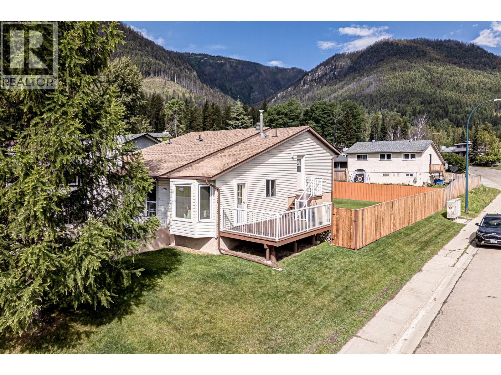 1217 Hickory Crescent, Sparwood, British Columbia  V0B 2G2 - Photo 72 - 10389653