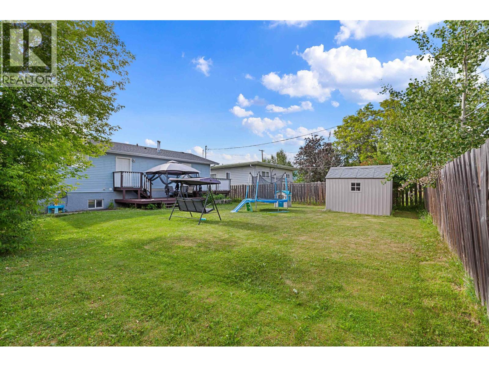 Listing image 24