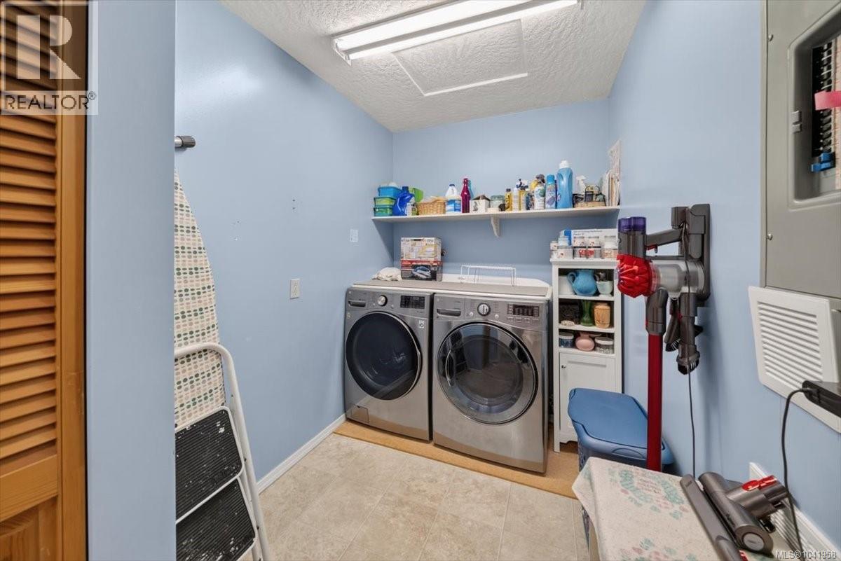 5 3049 Brittany Dr, Colwood, British Columbia  V9B 5P8 - Photo 14 - 1041958
