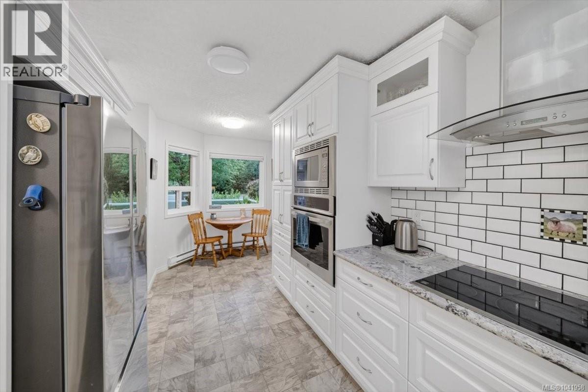5 3049 Brittany Dr, Colwood, British Columbia  V9B 5P8 - Photo 9 - 1041958