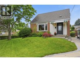 1 JANIS Court, Dundas, Ontario