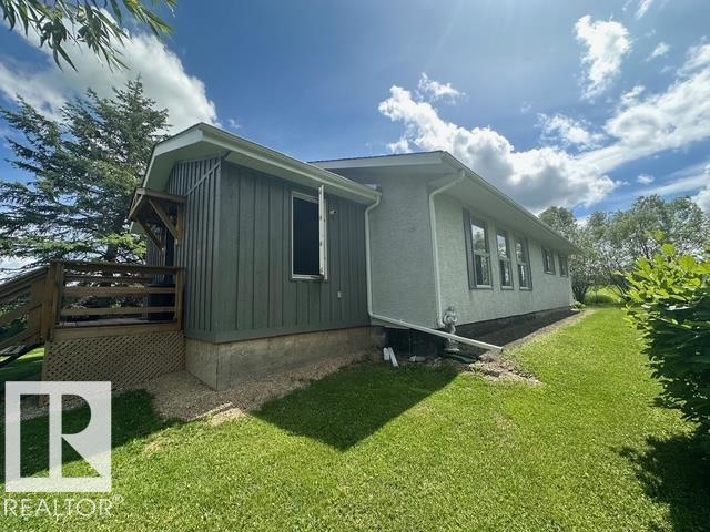 9007 TWP ROAD 563, Rural Lac Ste. Anne County, Alberta