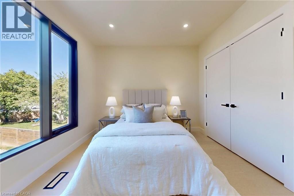 28 Dunsmore Gardens, Toronto, Ontario  M3H 3M2 - Photo 36 - 40844315