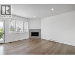 3207 Shetland Road, Kelowna, British Columbia  V1V 3B1 - Photo 3 - 10393027