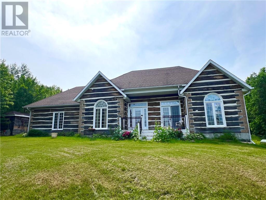 672 Deer Lake Road, West Nipissing, Ontario