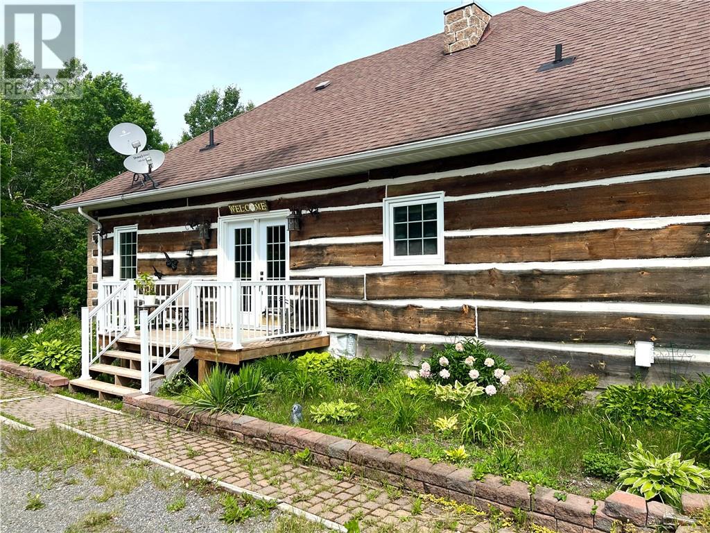 672 Deer Lake Road, West Nipissing, Ontario  P0H 2N0 - Photo 2 - 2128926