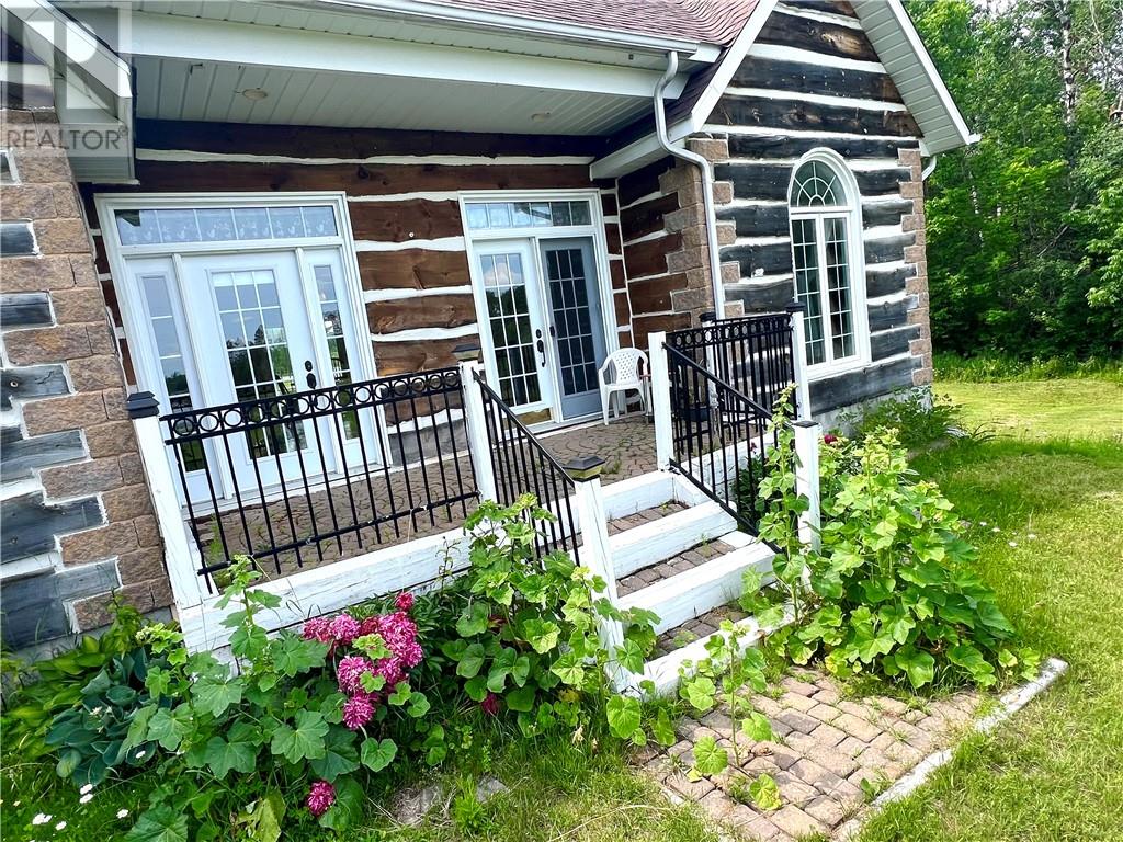 672 Deer Lake Road, West Nipissing, Ontario  P0H 2N0 - Photo 3 - 2128926