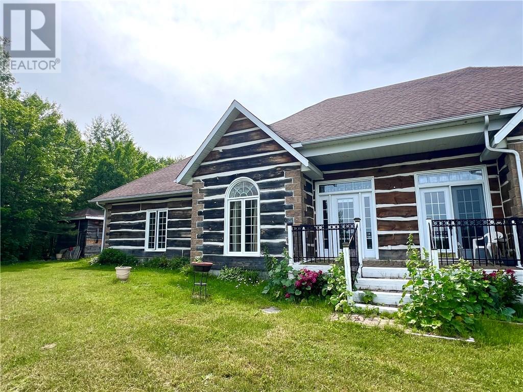 672 Deer Lake Road, West Nipissing, Ontario  P0H 2N0 - Photo 4 - 2128926
