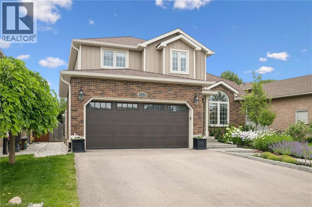 622 Westfield Drive, Waterloo, Ontario  N2T 2P2 - Photo 3 - 40844104
