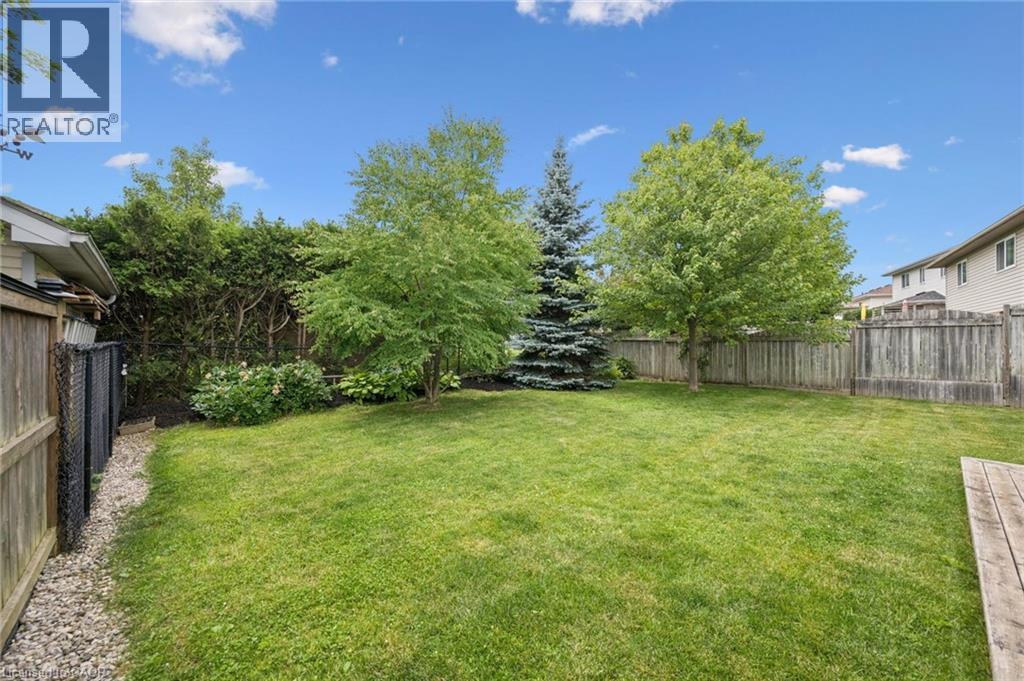 622 Westfield Drive, Waterloo, Ontario  N2T 2P2 - Photo 38 - 40844104