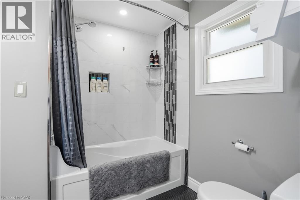 45 Sandra Crescent, Grimsby, Ontario  L3M 4Y9 - Photo 20 - 40843586