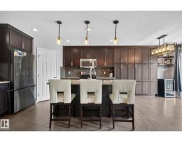 1103 176 St SW, Edmonton, Alberta T6W 2B7 (29947964)