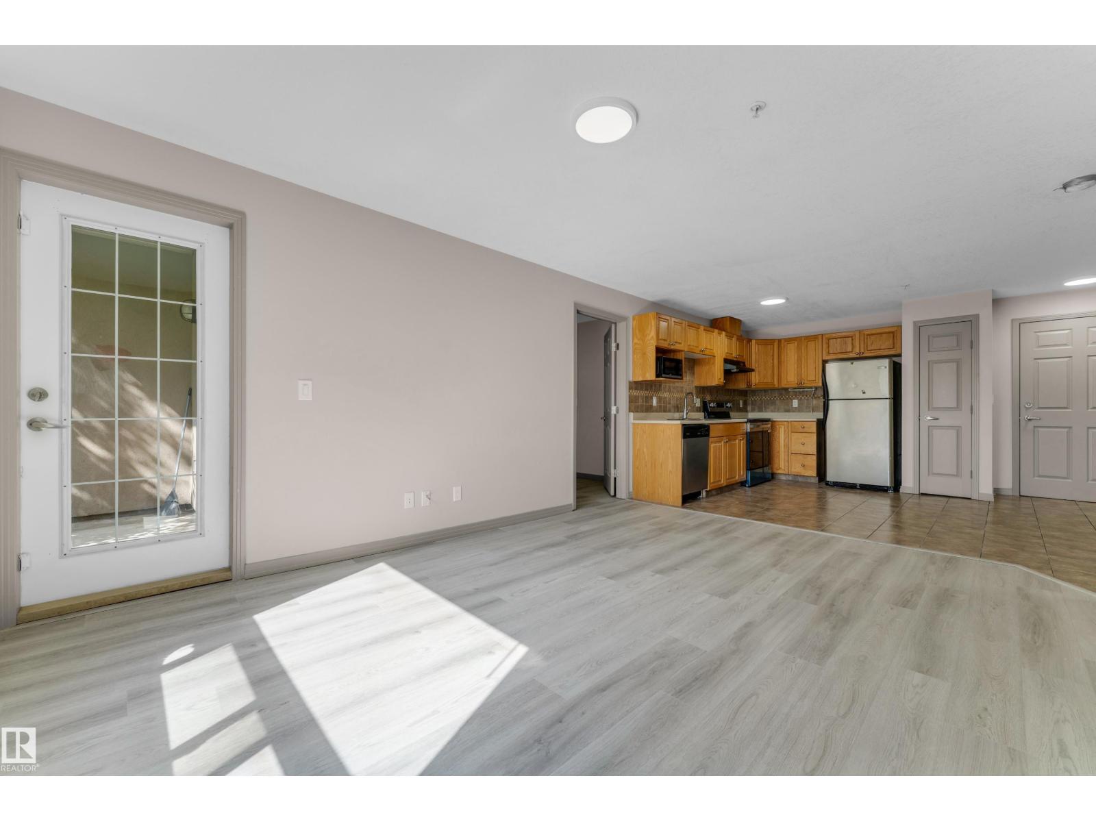 #125 5005 165 Av Nw, Edmonton, Alberta  T5Y 0L8 - Photo 8 - E4496434