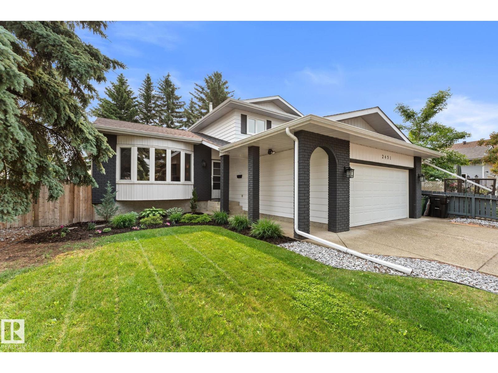 2451 115 ST NW, Edmonton, Alberta