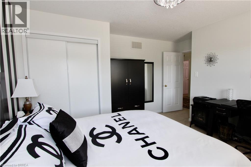 114 Blackburn Drive, Brantford, Ontario  N3T 6S2 - Photo 25 - 40844225