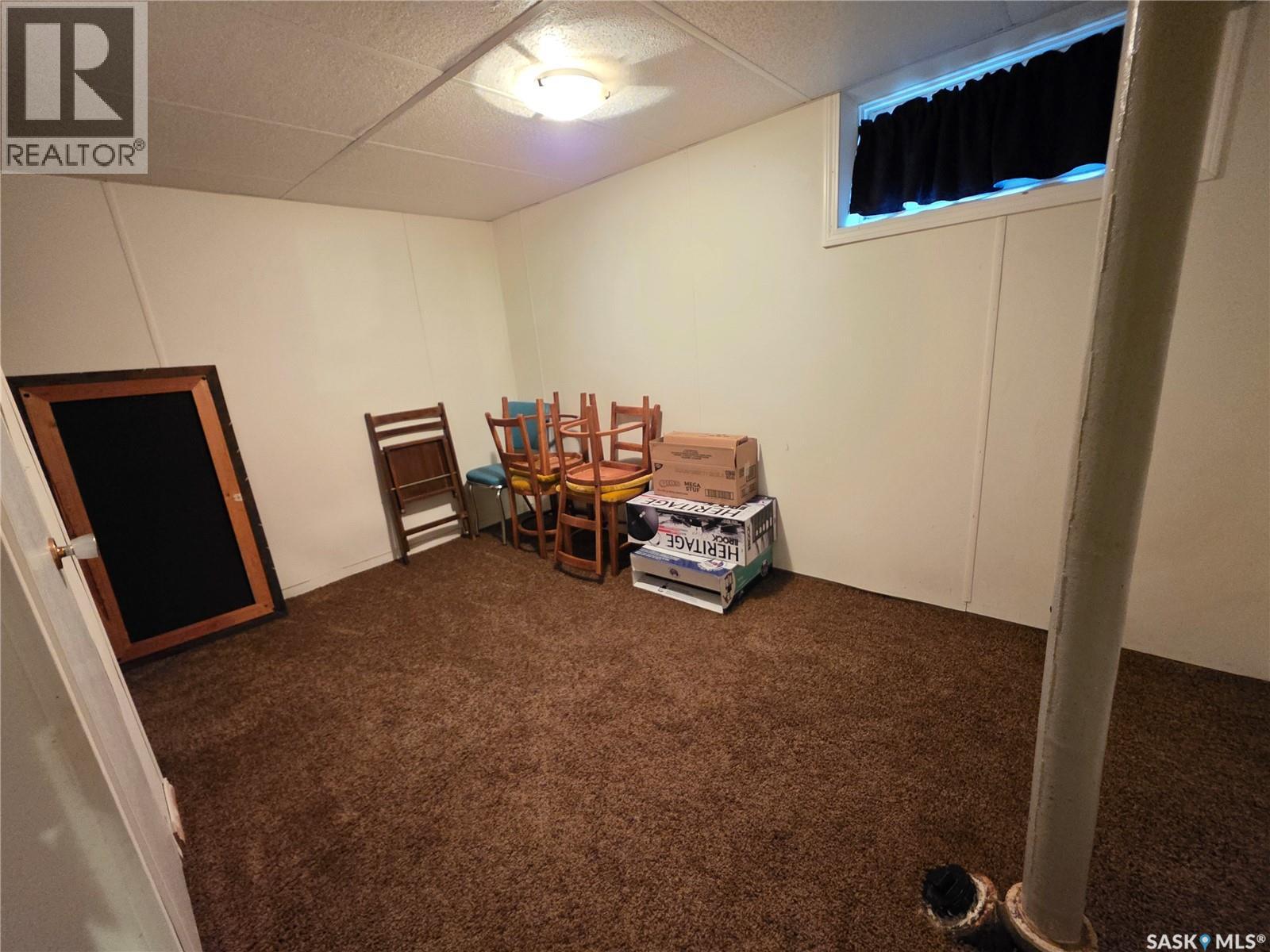 185 3rd Avenue Se, Swift Current, Saskatchewan S9H 3K3 - Photo 21 - SK041096